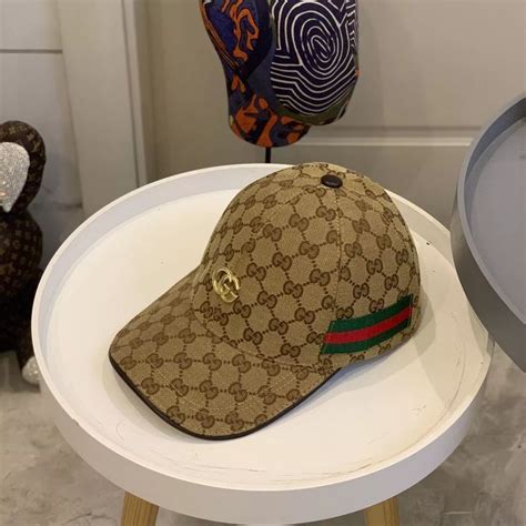 gucci baseball hat with crest|Gucci baseball hat women.